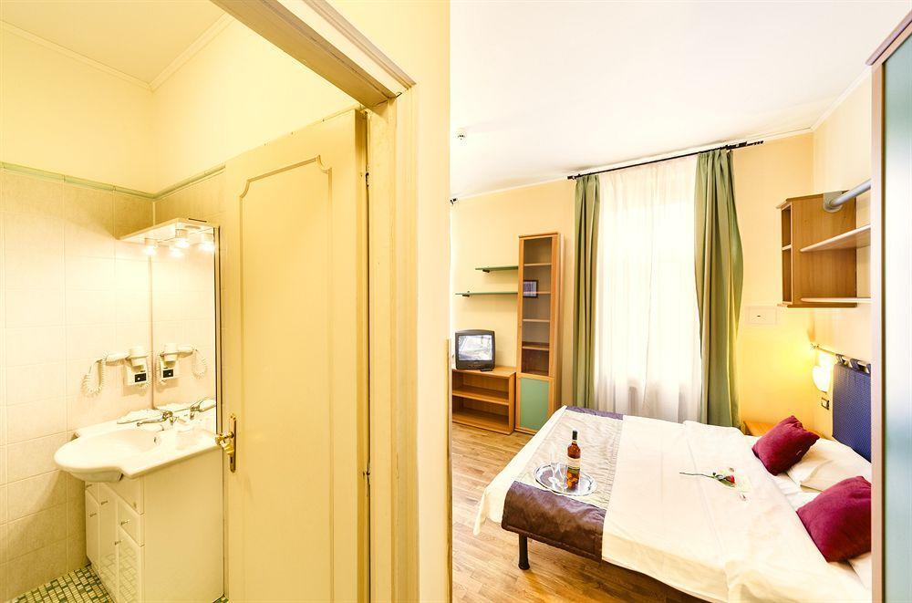 Central Hotel Tiepolo 프라하 외부 사진